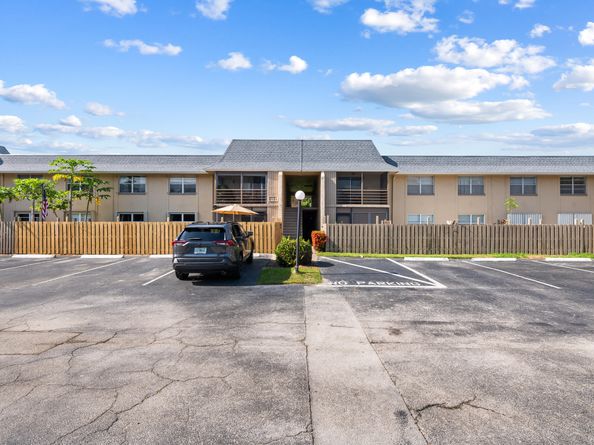 1231 NW 13th Street 470f, Boca Raton FL 33486