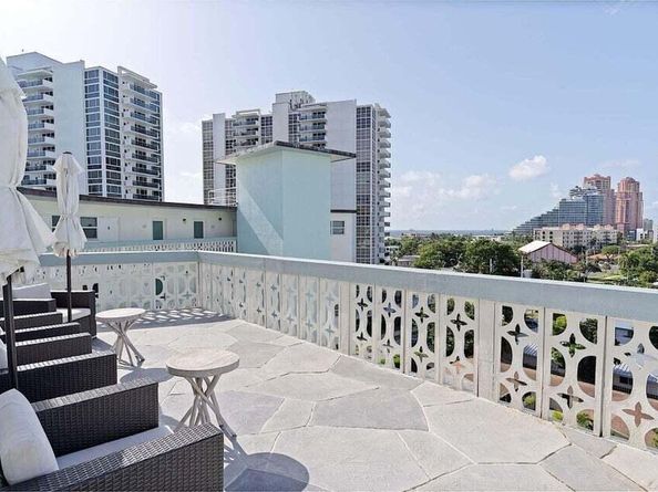 3250 NE 28th Street Unit 302, Fort Lauderdale FL 33308