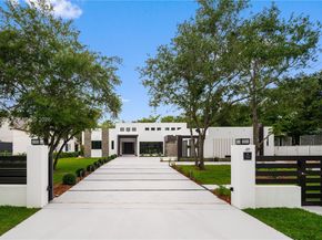 6200 SW 83 Avenue, Miami FL 33143