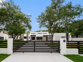 6200 SW 83 Avenue, Miami FL 33143