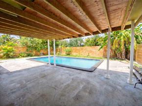 21335 NE 19th Court, Miami FL 33179