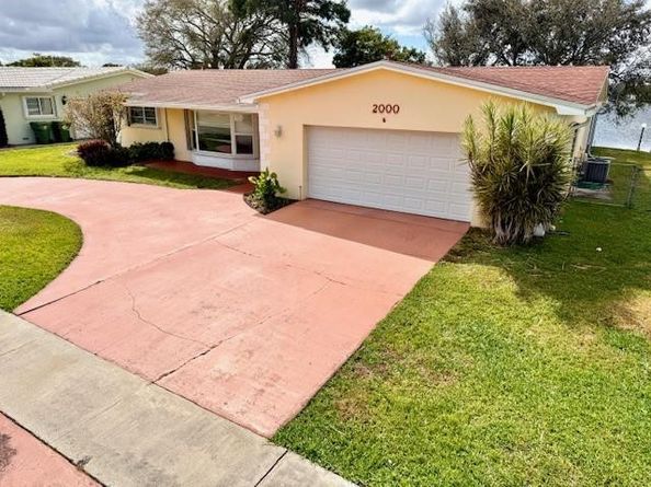 2000 NW 86th Terrace, Pembroke Pines FL 33024