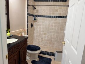 2285 Ridgewood Circle, Royal Palm Beach FL 33411