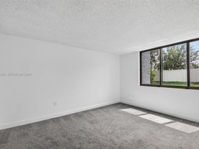 4230 Deste Court 107, Lake Worth FL 33467