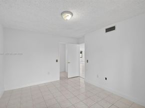 4230 Deste Court 107, Lake Worth FL 33467