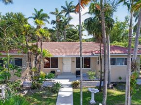 742 Hollywood Boulevard, Hollywood FL 33019