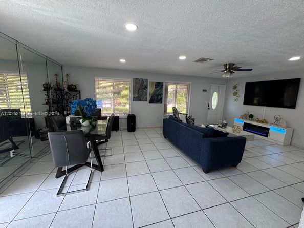 5844-5846 Pierce Street, Hollywood FL 33021