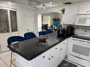5844-5846 Pierce Street, Hollywood FL 33021