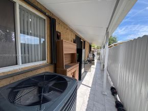 5844-5846 Pierce Street, Hollywood FL 33021