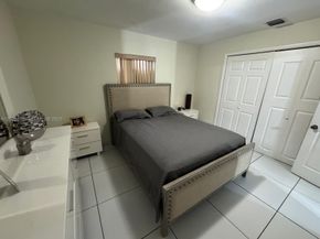 5844-5846 Pierce Street, Hollywood FL 33021