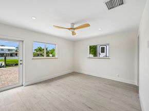 1051 SW 25th Avenue, Boynton Beach FL 33426