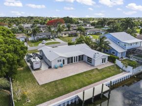 1051 SW 25th Avenue, Boynton Beach FL 33426