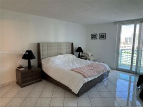 100 Bayview Drive 1428, Sunny Isles Beach FL 33160