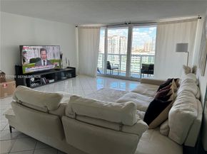 100 Bayview Drive 1428, Sunny Isles Beach FL 33160