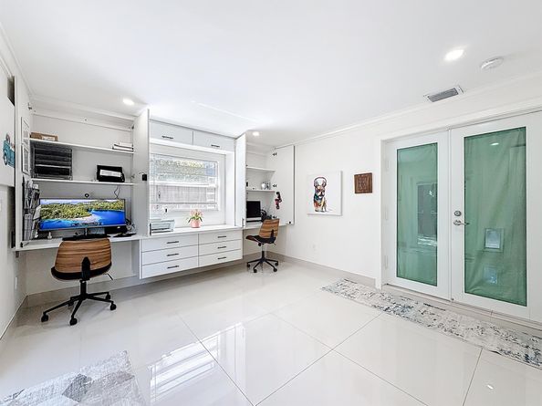 2601 NE 18th Street, Pompano Beach FL 33062