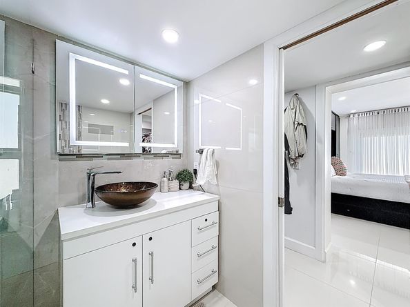 2601 NE 18th Street, Pompano Beach FL 33062