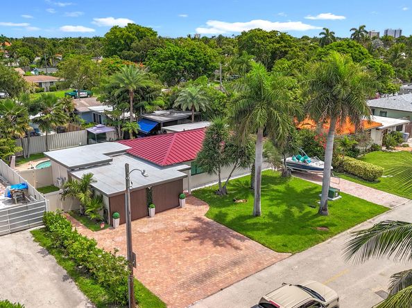 2601 NE 18th Street, Pompano Beach FL 33062