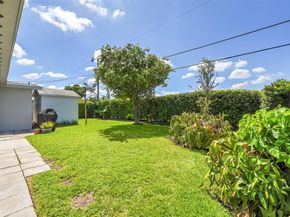 9060 NW 25th St, Sunrise FL 33322