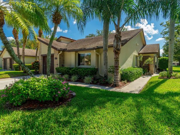 115 Ramblewood Circle, Royal Palm Beach FL 33411