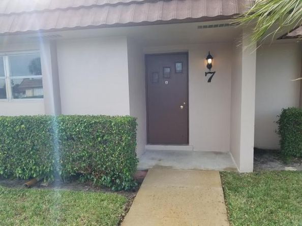 5725 Fernley Drive E 7, West Palm Beach FL 33415