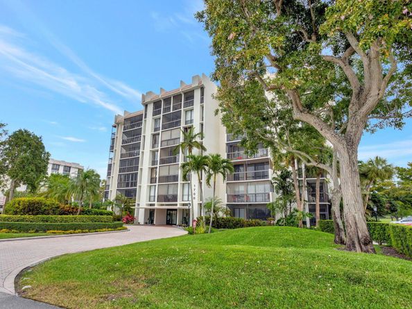 1732 Bridgewood Drive, Boca Raton FL 33434