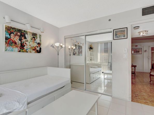 1732 Bridgewood Drive, Boca Raton FL 33434