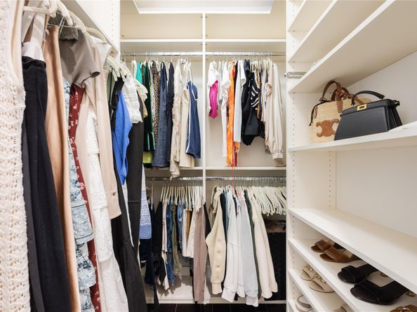 834 SW 16TH St, Fort Lauderdale FL 33315