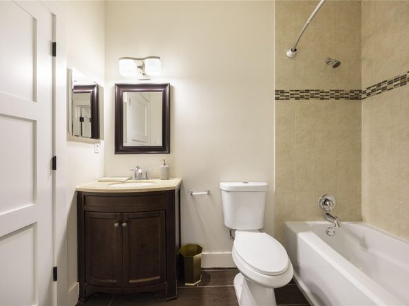 834 SW 16TH St, Fort Lauderdale FL 33315