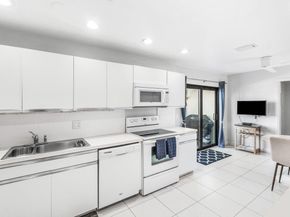 12 Eastgate Drive D, Boynton Beach FL 33436