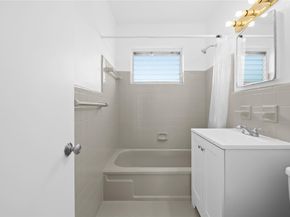 2700 NE 135 St 34, North Miami FL 33181