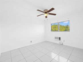 2700 NE 135 St 34, North Miami FL 33181