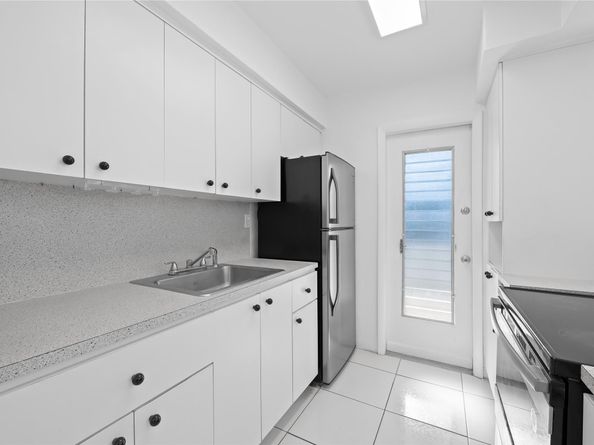 2700 NE 135 St 34, North Miami FL 33181