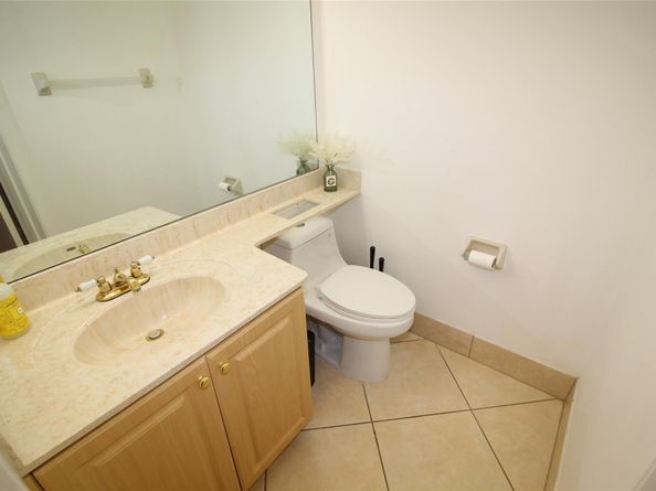 4360 Carambola Cir N., Coconut Creek FL 33066
