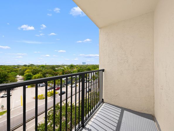 520 SE 5th Ave 2510, Fort Lauderdale FL 33301