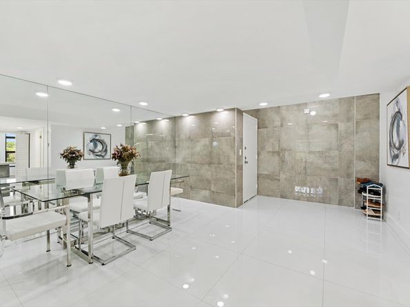 3730 Inverrary Drive 2l, Lauderhill FL 33319