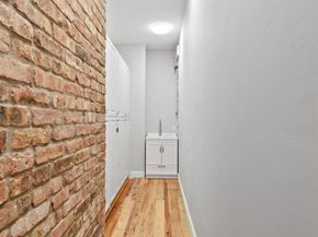 136 Via Catalunha, Jupiter FL 33458