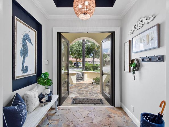 136 Via Catalunha, Jupiter FL 33458