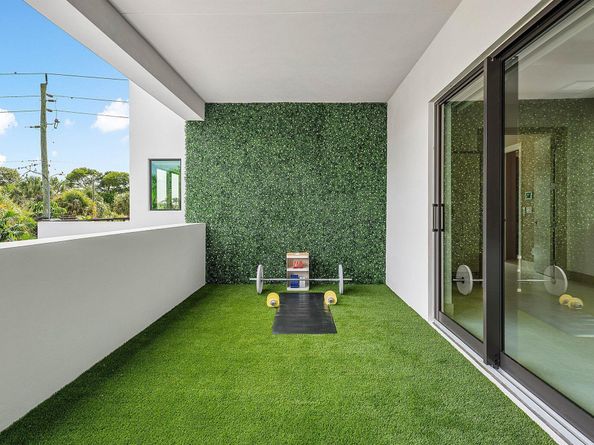 499 NE 4th Street, Boca Raton FL 33432