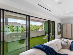 499 NE 4th Street, Boca Raton FL 33432