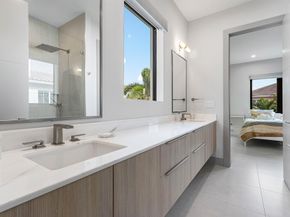 499 NE 4th Street, Boca Raton FL 33432