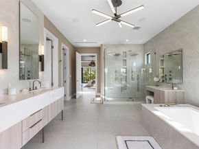 499 NE 4th Street, Boca Raton FL 33432