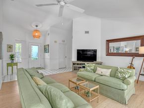 104 Colony Way E, Jupiter FL 33458