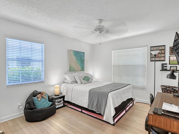 104 Colony Way E, Jupiter FL 33458