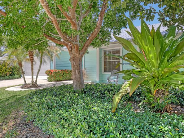104 Colony Way E, Jupiter FL 33458