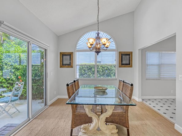 104 Colony Way E, Jupiter FL 33458