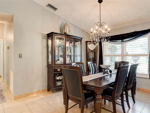 10917 NW 14th St, Coral Springs FL 33071