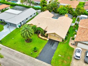 10917 NW 14th St, Coral Springs FL 33071