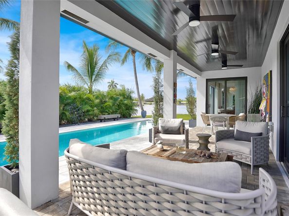 4051 NE 16 Avenue, Fort Lauderdale FL 33334