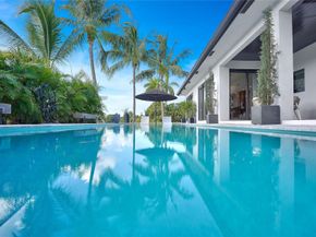 4051 NE 16 Avenue, Fort Lauderdale FL 33334