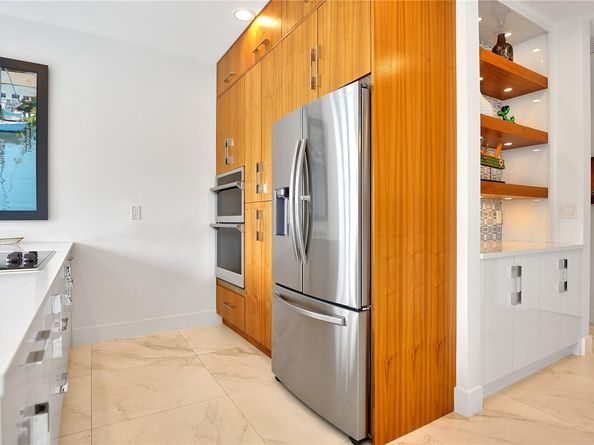 4051 NE 16 Avenue, Fort Lauderdale FL 33334